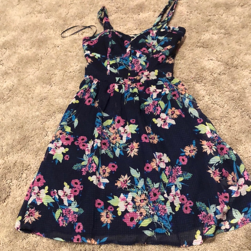 Girls dress